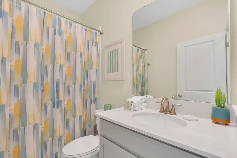 Minions, Star Wars & Frozen Rooms! With Game Room