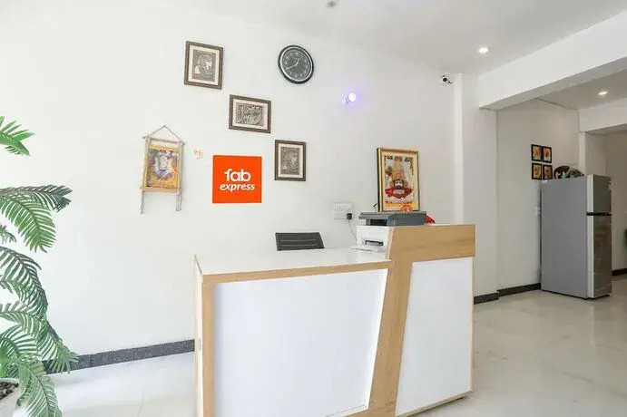 Fabexpress Vivaan Suites