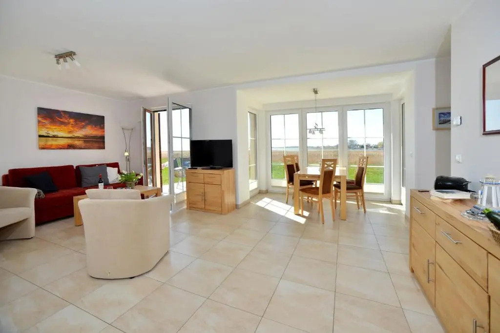 Ferienwohnung "Ostseebrise"