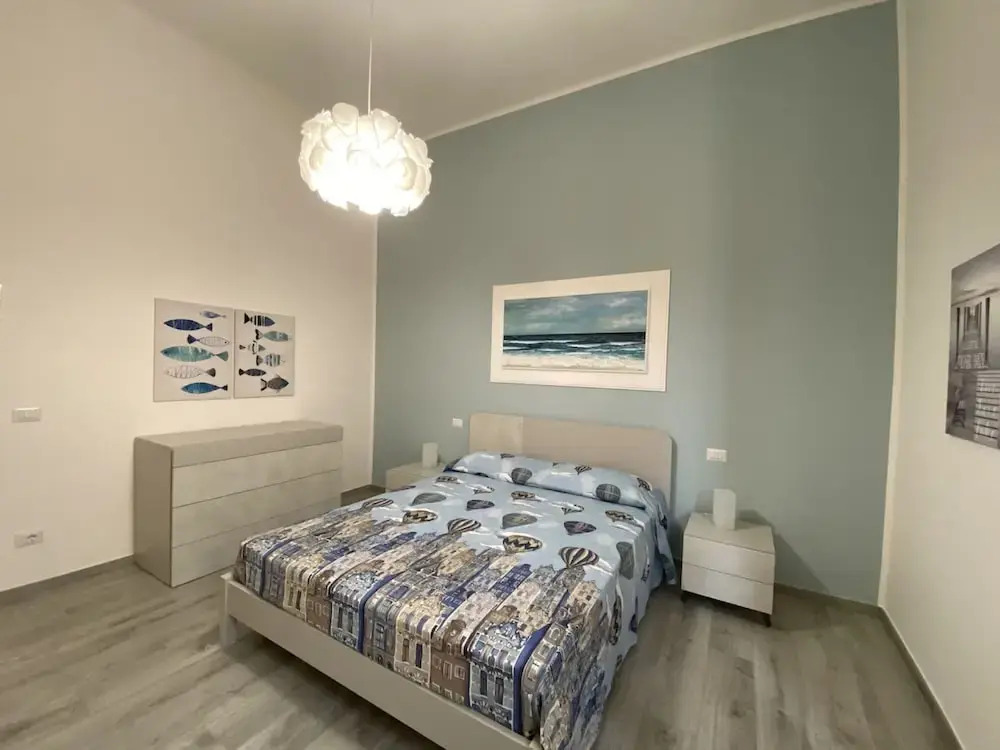 5 bed Places With Parking Space - Ross2s-rif Ross2s