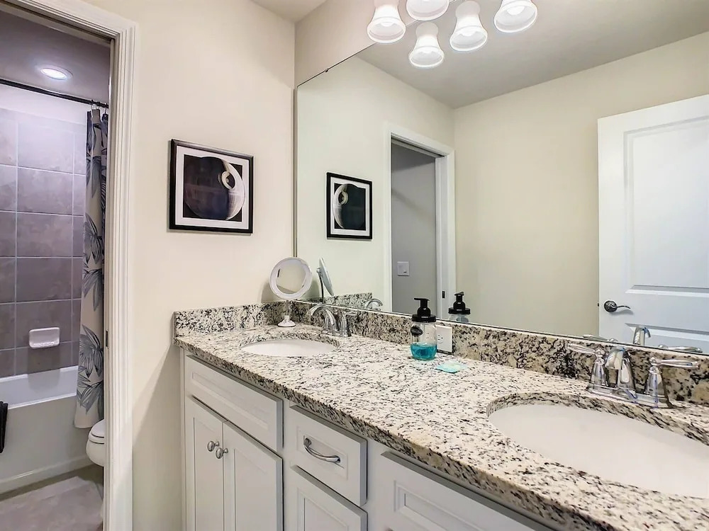 Windsor Island 7br, Free Pool Heat, 5min Walk To L