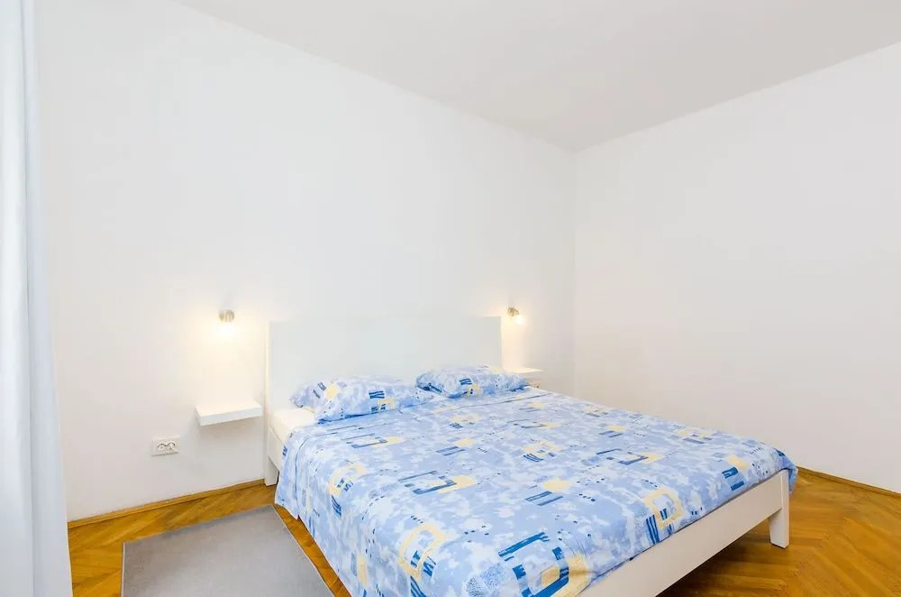 Apartment Leon