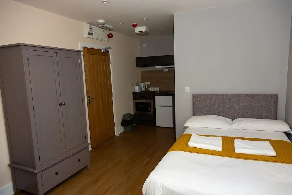 AA Alexander House