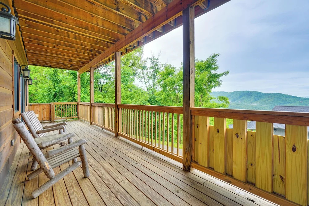 Private Hot Tub: Gatlinburg Cabin in the Clouds