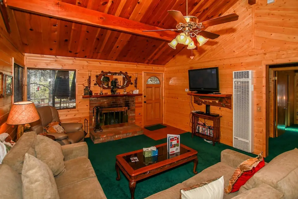 Memory Maker Cabin