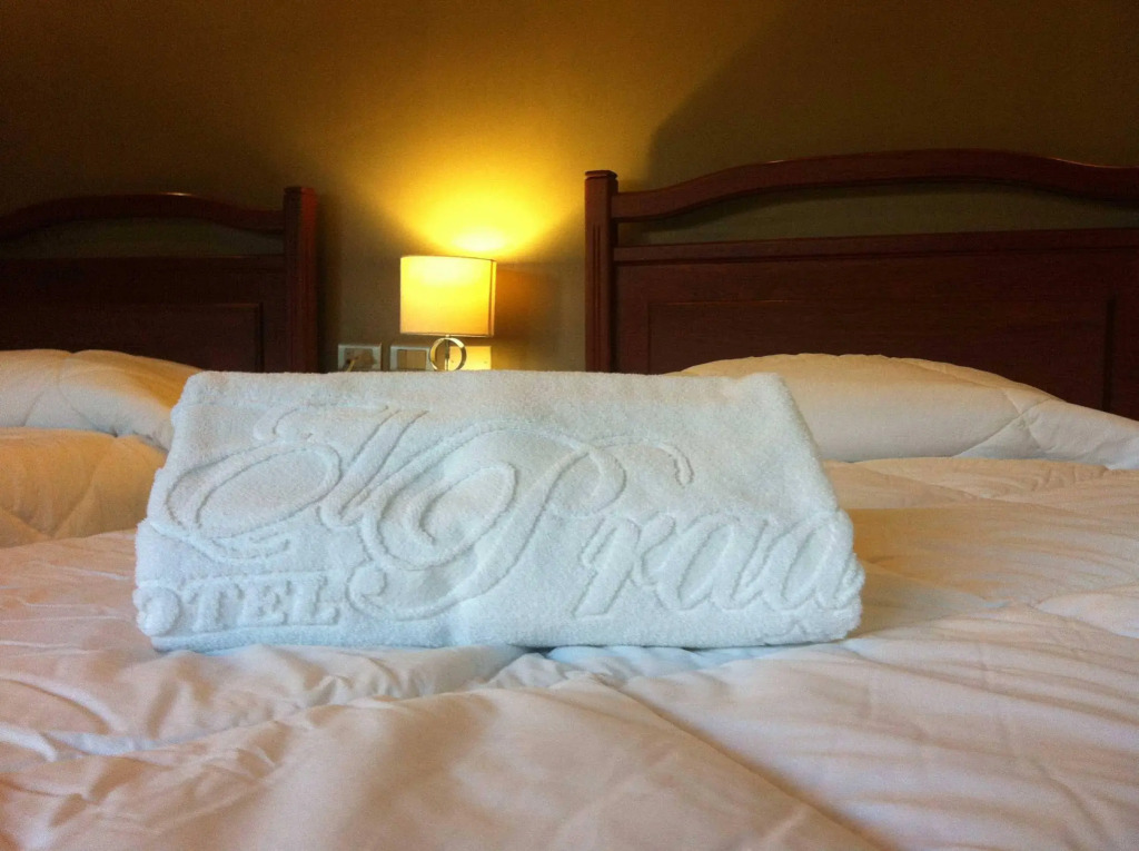 El Prado Hotel