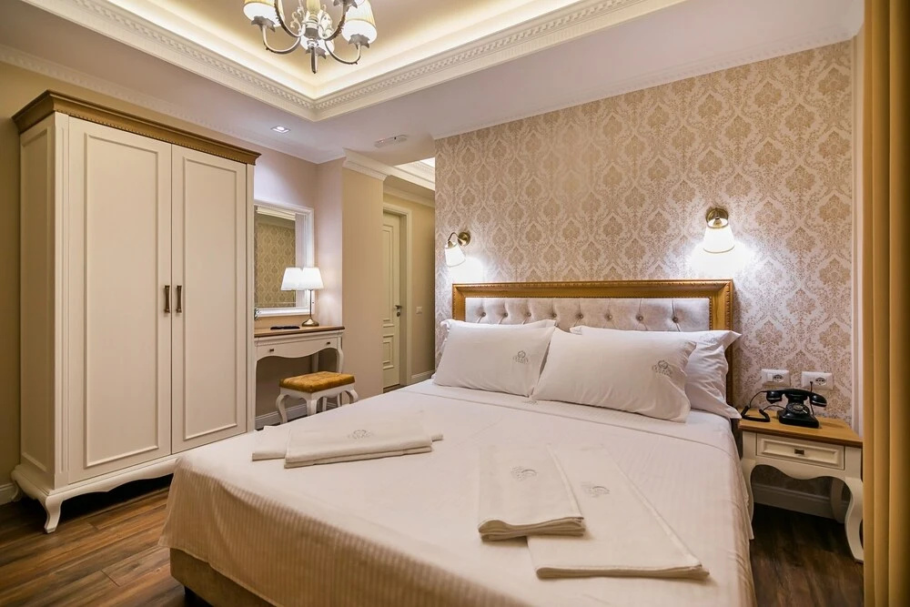 Legacy Boutique Hotel