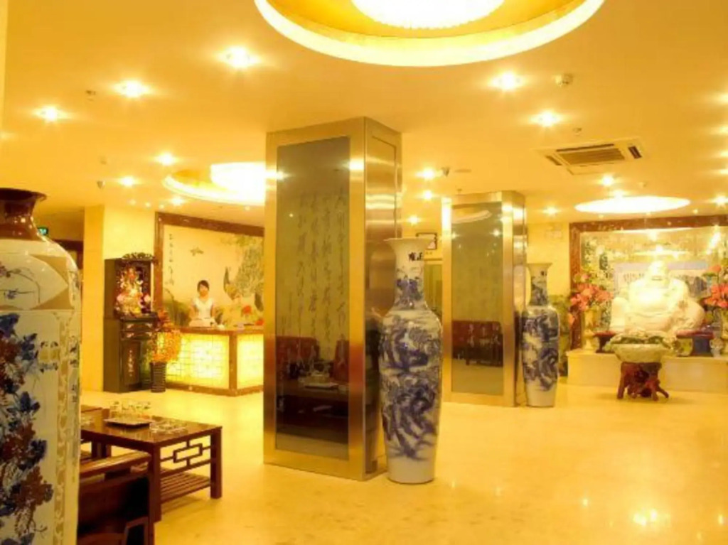 Baiwei Business Hotel (Qinhuangdao Railway Station)