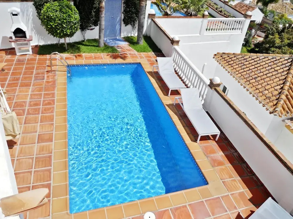 House With 4 Bedrooms in Almuñécar, With Wonderful sea View, Private P