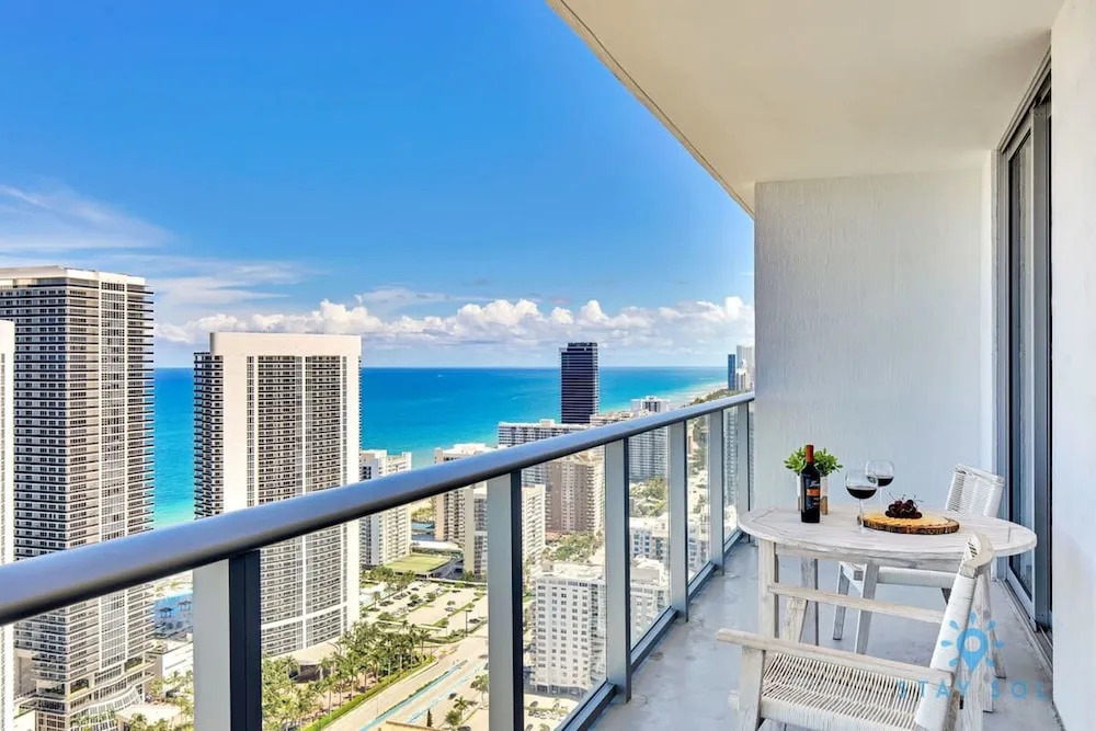 Brand New 2Br Insane Ocean View and Amenities