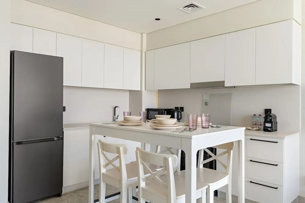 Elegant One-bedroom in Dubai Hills for 4 Persons