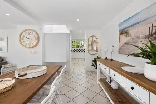 78 Noosa Parade