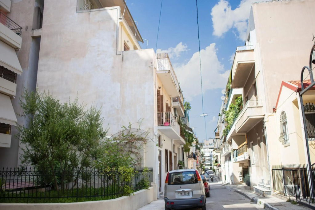 Luxury apartment 115m2 in the heart of Athens