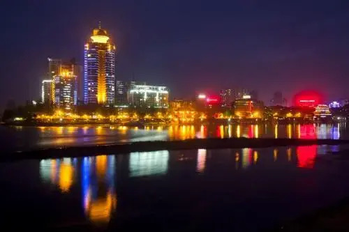 Jiatai Inn Leshan
