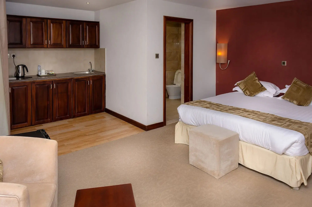 Imperial Heights Hotel, Entebbe