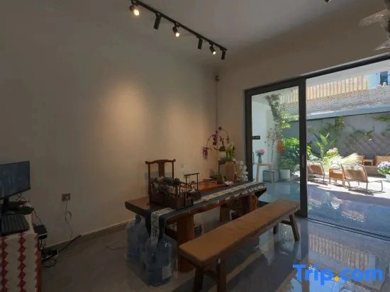 Yungui Guli · Flower Inn · Village Beauty Su