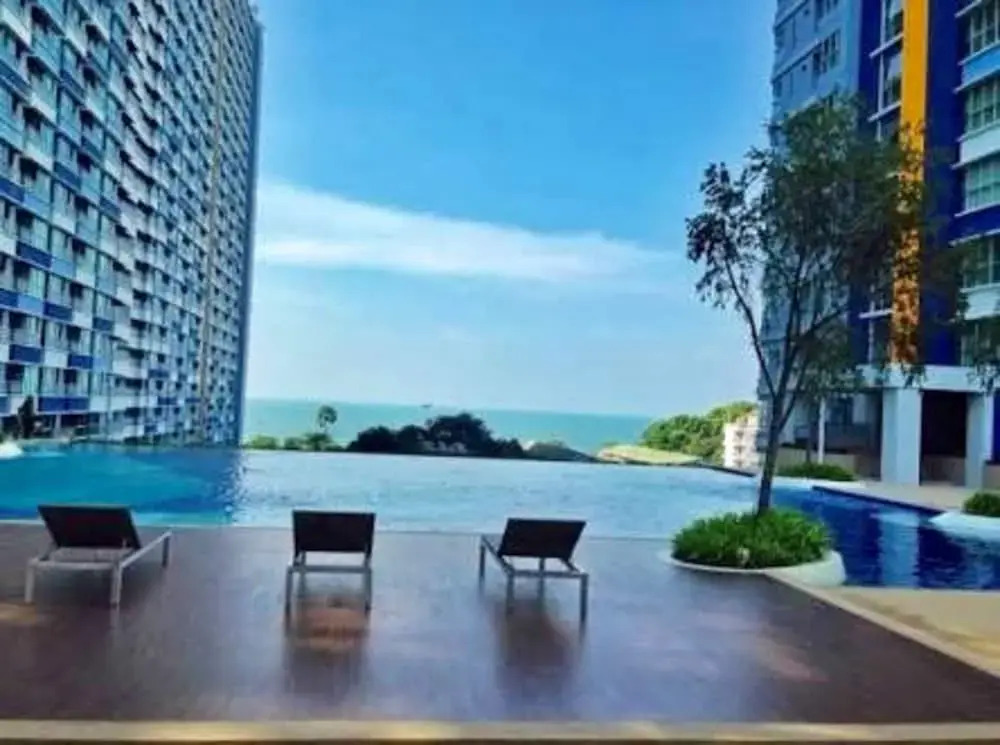 Lumpini Park Beach Jomtien Pattaya Seaview room