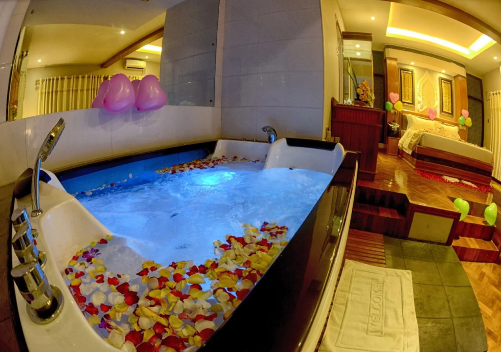 Shwe Taung Tan Hotel Lake View
