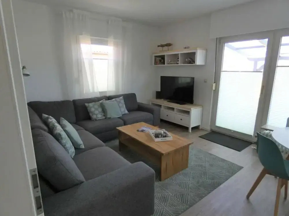 Wellmann Modern Retreat