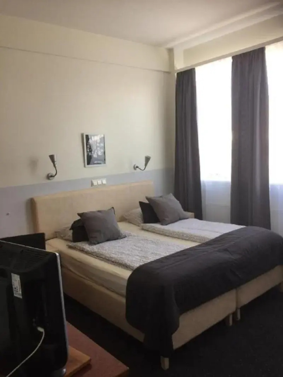 Arctic Comfort Hotel