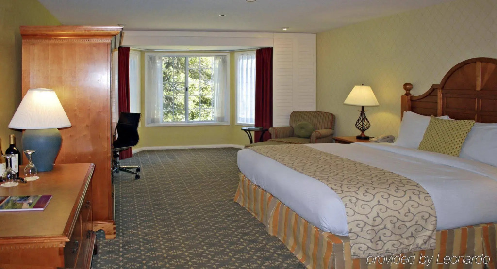 Hilton Sonoma Wine Country