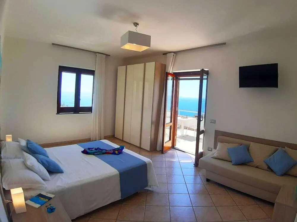Villa Raf