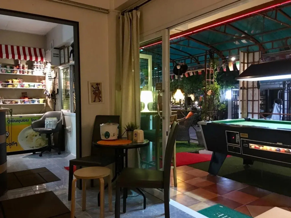 Апартаменты Aromdee Apartment
