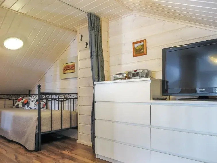 Holiday Home Aihki a