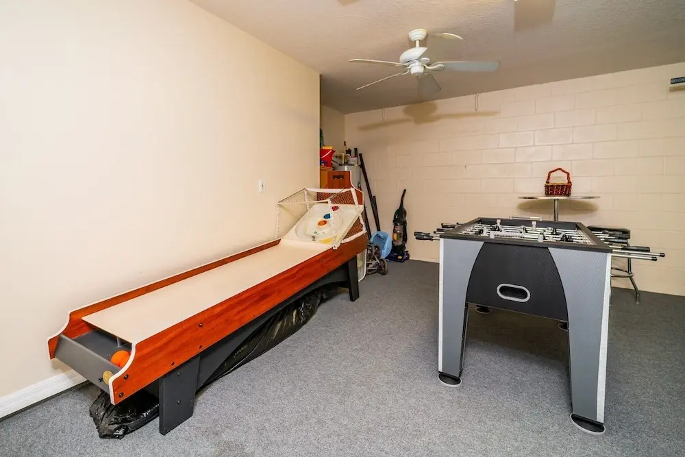 4668 4-bdrms'ss Facing Poolspagames Room!