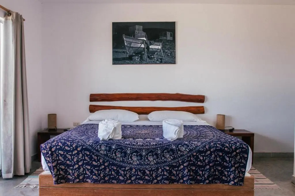 Baja Canoas Hotel