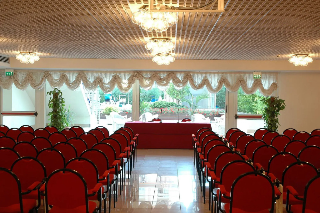 Universal Hotel