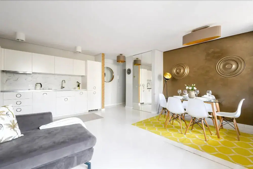Ujazdowski Park Sunny Apartment