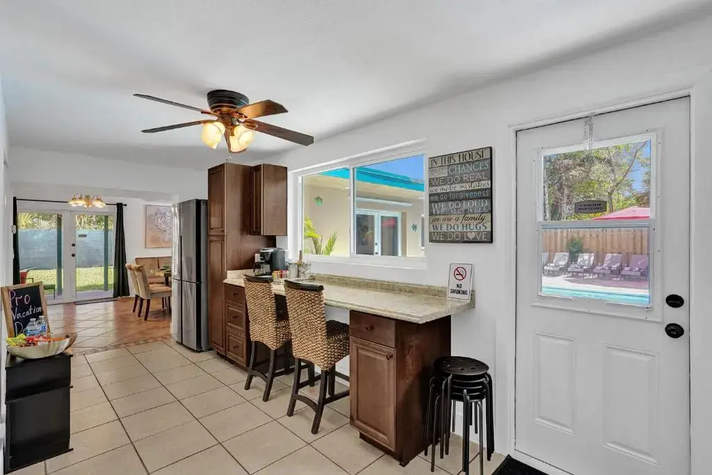 Stellar stay in wonderful 7bd villa Pool-Playground