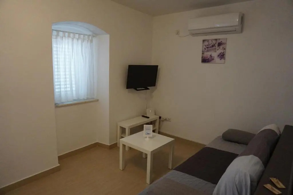 Rosa Apartments