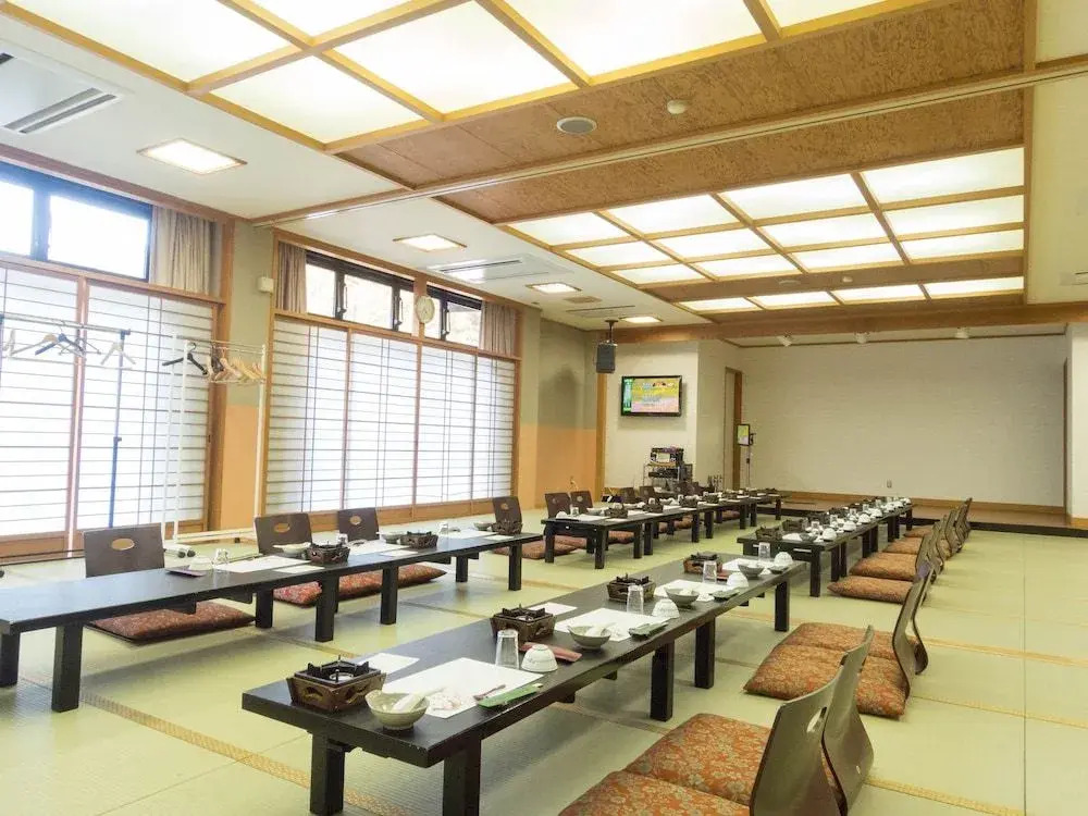 Tsukinose Onsen Botansou