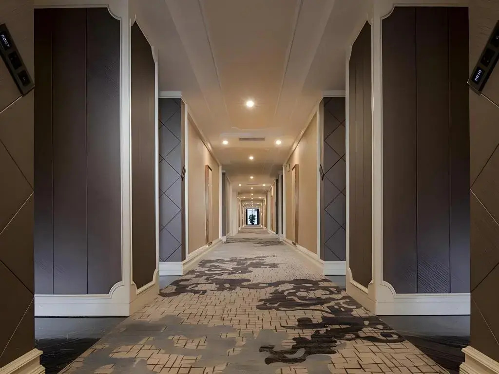 Venus Royal Hotel