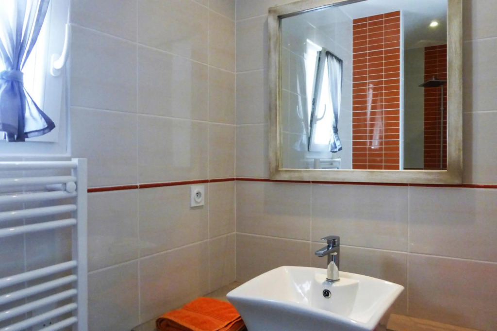 Holiday Home in Gabian near Vineyards