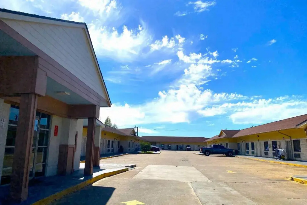 Regency Inn Houston near Hobby Airport