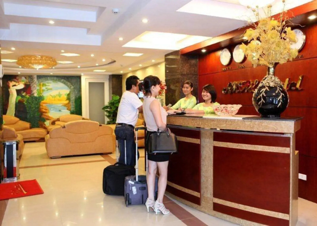 Hanoi Amore Hotel & Travel
