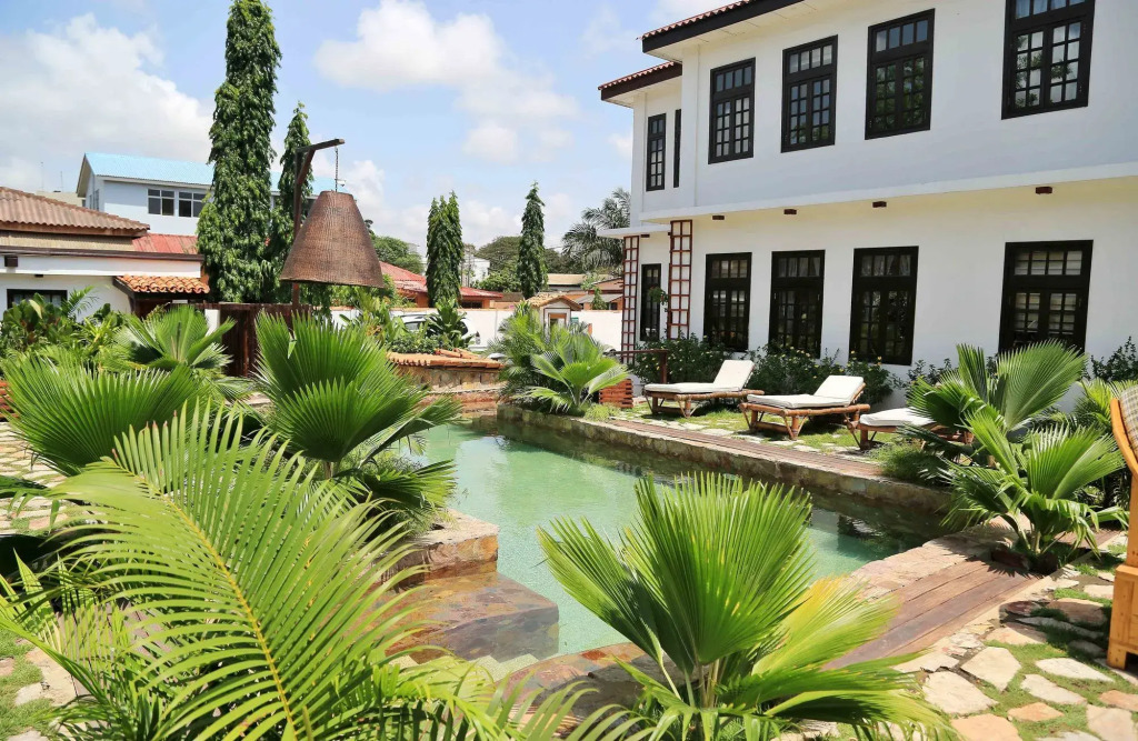 Olma Hotel & Suites
