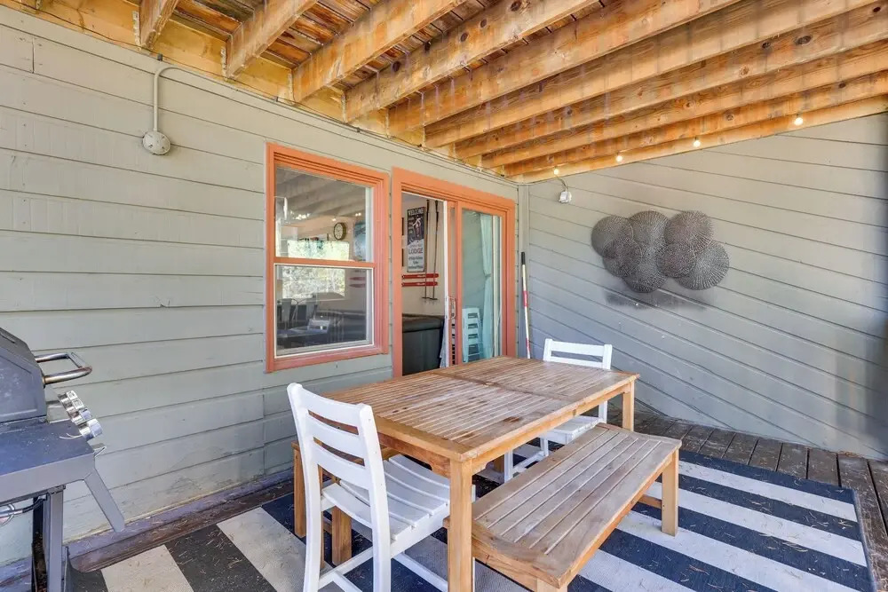 1 Mi to Main St: Breckenridge Retreat w/ Hot Tub!