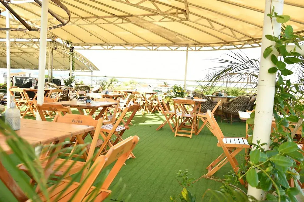 Troodon Park Hotel