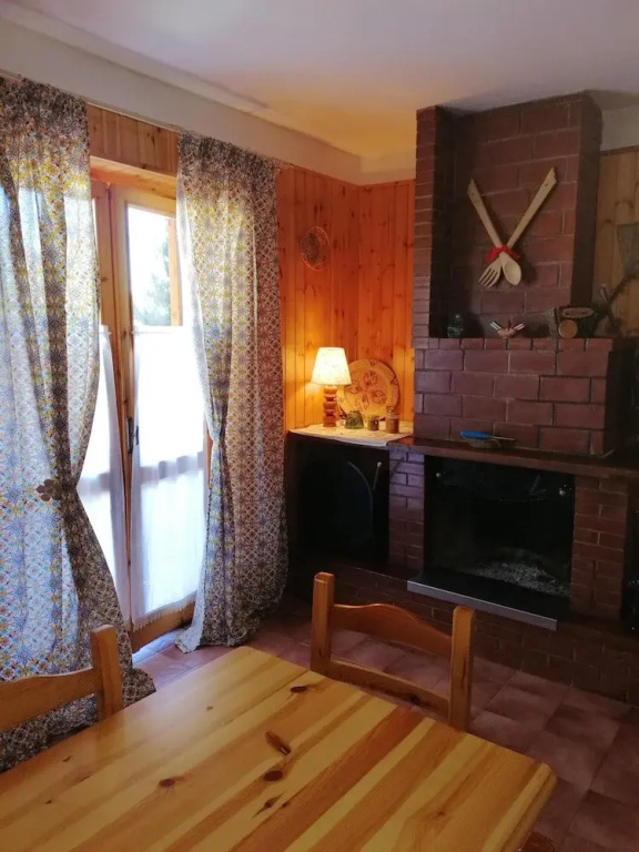 Apartment with 3 Bedrooms in Camigliatello Silano, with Wonderful Mountain View And Terrace - 2 Km From the Slopes