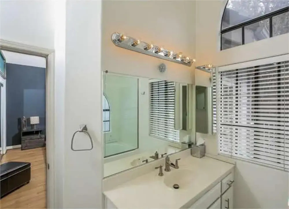 California Dreamin Sleeps 13 HW Hills