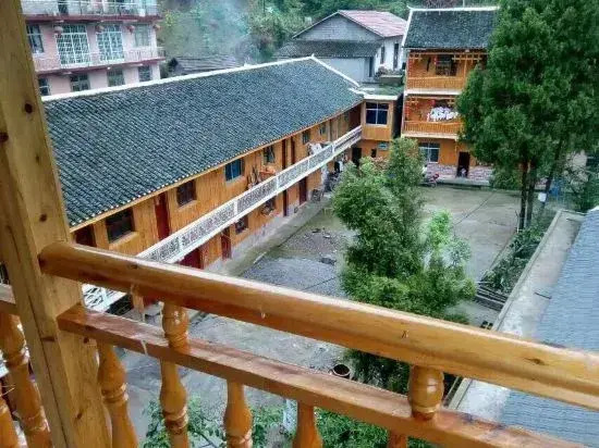 Zhangjiajie Qingyanxianju Inn