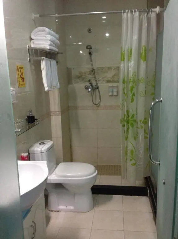 Beijing Dequan Hotel Tianshuiyuan Branch