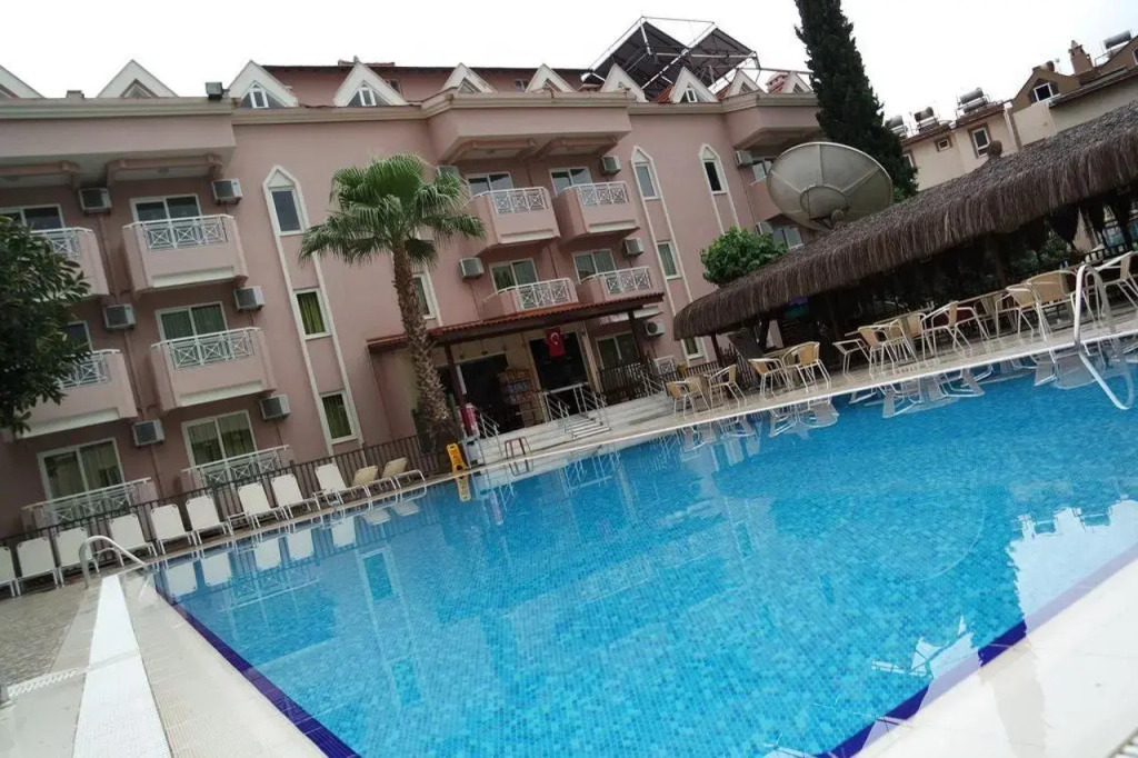 Amphi Apartments