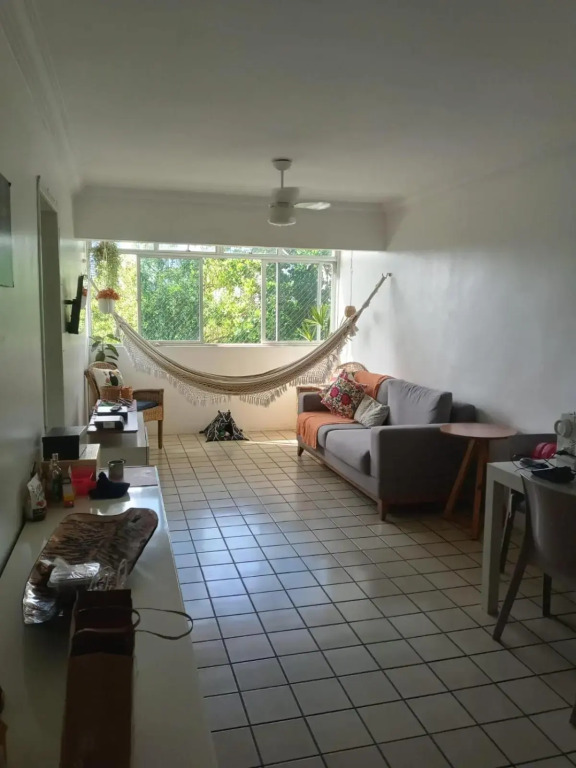 SUITE com BANHEIRO PRIVATIVO e QUARTO DUPLO