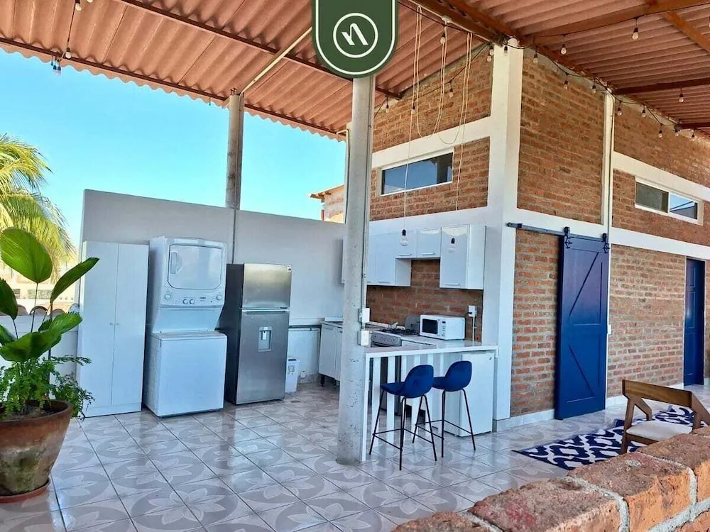 Authentic Mexican Hacienda: 1BR w/ Outdoor Kitchen, A/C & Fast Wi-fi in Bucerias
