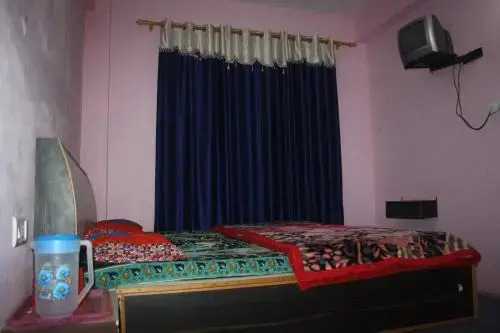 Shradhaluniwas